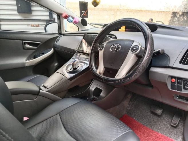 Prius 30 for Sale in galle