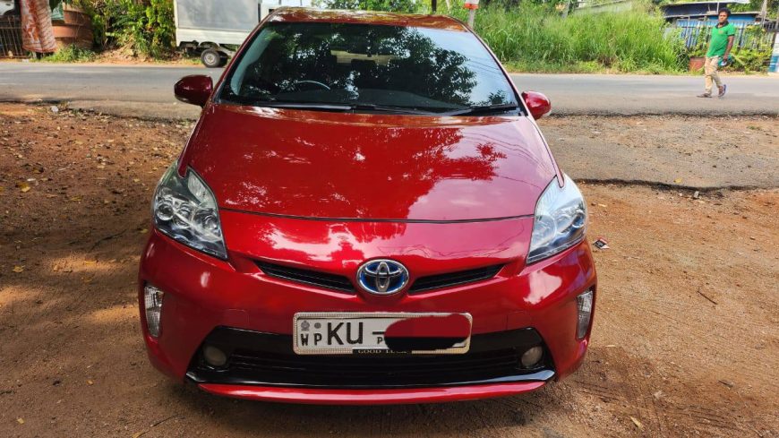 Toyota Prius 30 S Grade For Sale