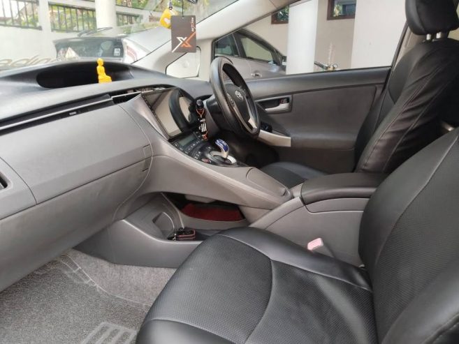 Prius 30 for Sale in galle