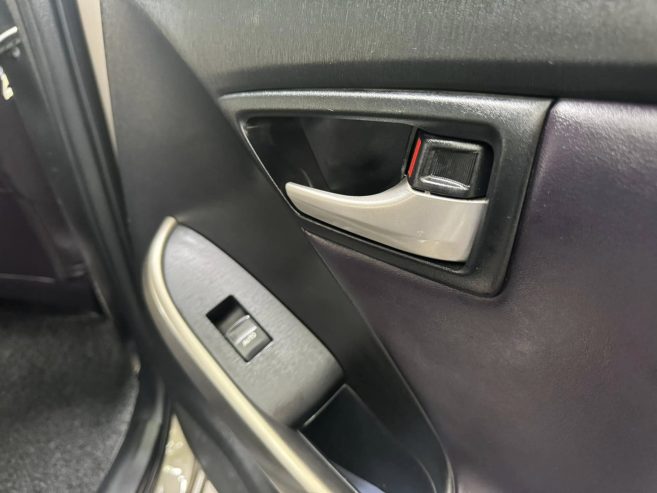 Toyota Prius 30 S LED