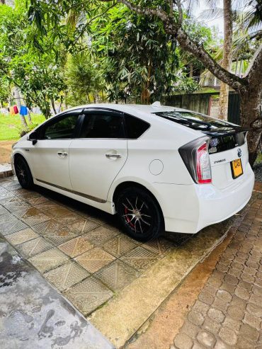 Prius 3 for sale in beliaththa