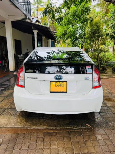 Prius 3 for sale in beliaththa