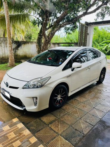 Prius 3 for sale in beliaththa